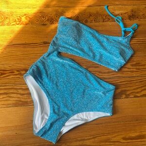 One Piece VS PINK swimsuit